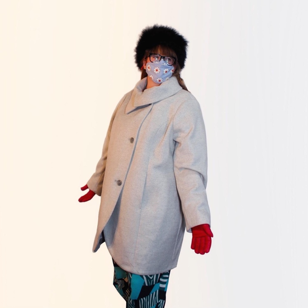 gorgeous light grey coat 3x with tags